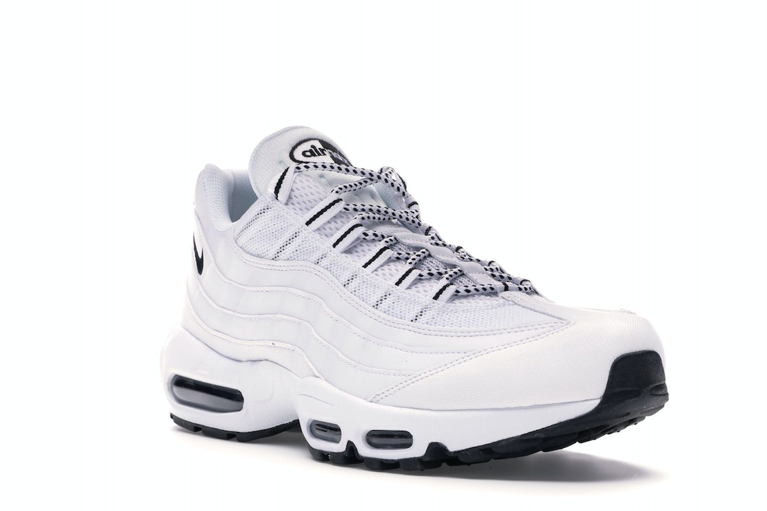 【今なら割引クーポン発行中】Nike エアマックス95 LE 