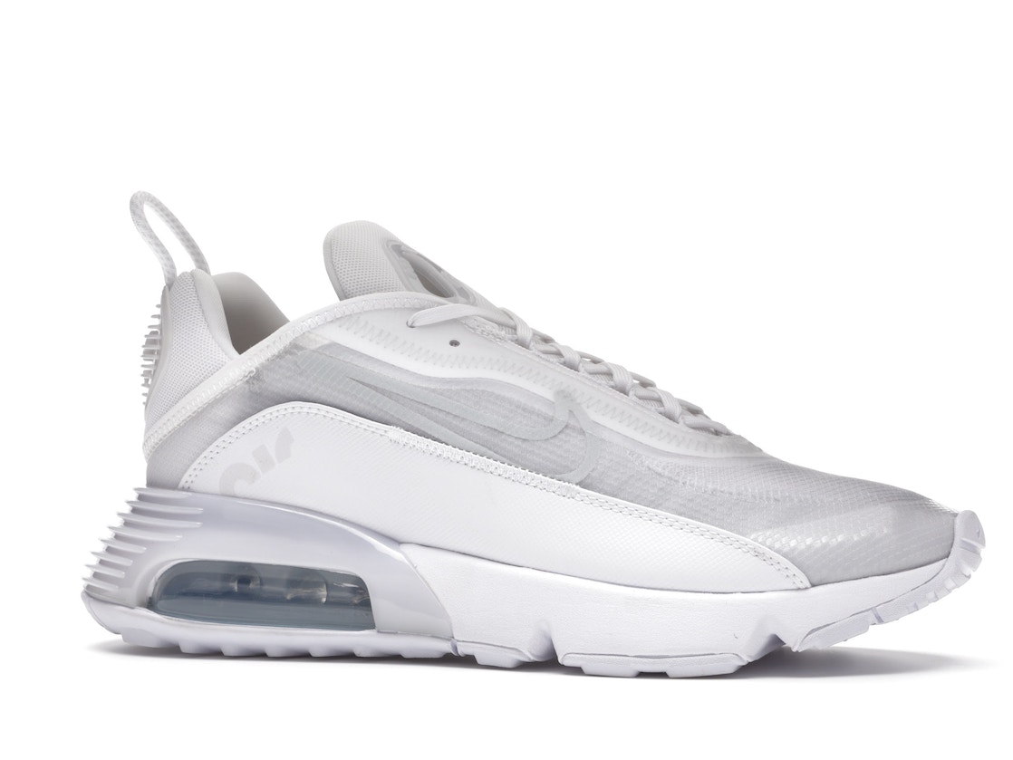 【今なら割引クーポン発行中】Nike エアマックス2090 