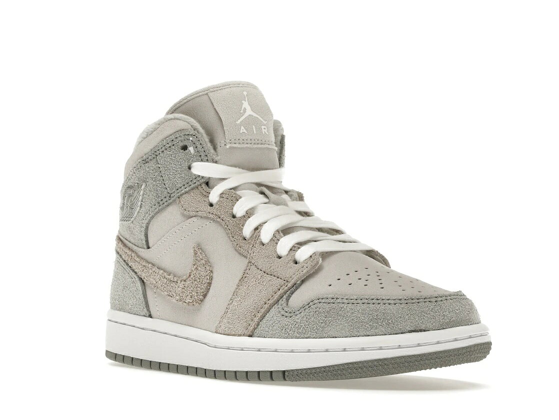 【今なら割引クーポン発行中】Jordan ナイキ ウィメンズ エアジョーダン1 ミッド SE “パーティクル グレー“ Jordan 1 Mid SE “Particle Grey (Women's)“ Jordan DO7139-002 ウィメンズ レディース スニーカー ランニングシューズ 19SX-20230909102508-096 3