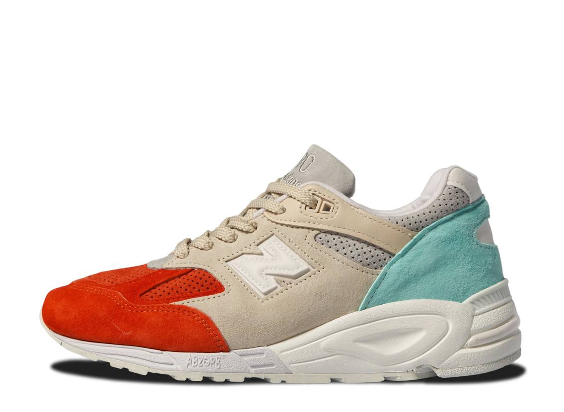 スーパーSALE【1000円クーポン発行】New Balance キス × ニューバランス 990V2 キクラデス ニューバランス M990KC2 メンズ スニーカー ランニングシューズ 21SN-M990KC2
