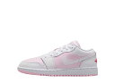 【今なら割引クーポン発行中】Nike ナイキ GS エアジョーダン1 ロー ピンクフォーム/ファイヤーレッド/ホワイト ナイキ 553560-608 大人も履け...