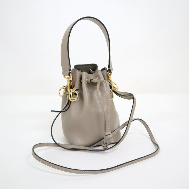 楽天市場】フェンディ fendi モントレゾールの通販 楽天市場】フェンディ fendi モントレゾールの通販