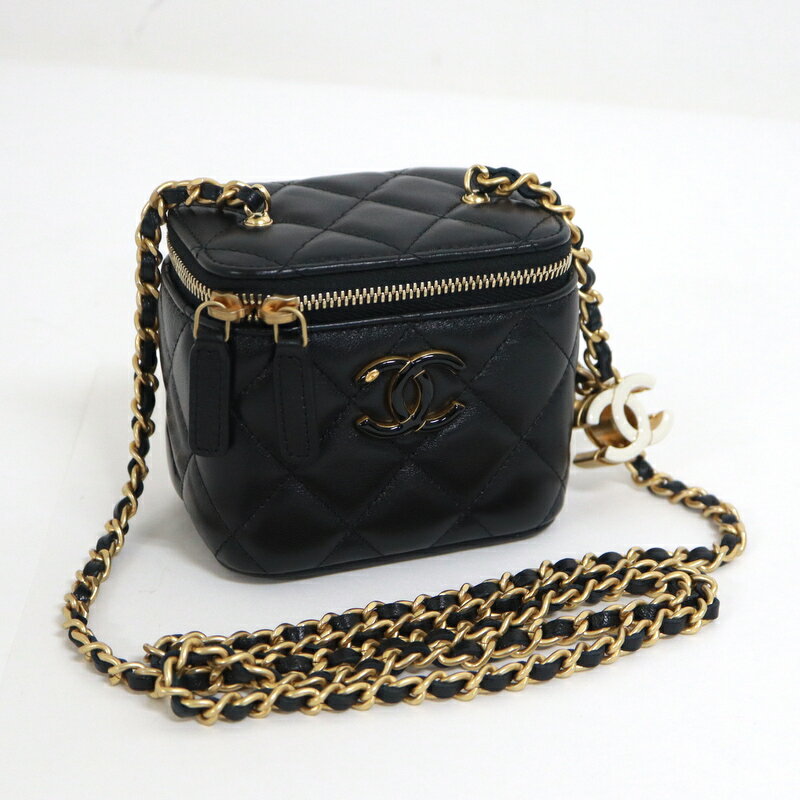 【CHANEL】シャネル バニティ チェーンショルダーバッグ ラムスキン ブラック×ゴールド金具 AP3941【中古】【代金引換不可】/kt13582ar