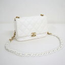 【CHANEL】シャネル マトラッセ21 チェーンショルダーバッグ スモール・フラップ ホワイト ラムスキン AS3206 ICチップ【中古】【代金引換不可】/...