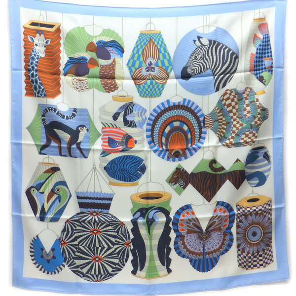 【★HERMES★】エルメス 『カレ90』 《Lanternes,Ballons et Cocardes/ランタン、風船、帽章》 ライトブルー×ホワイト×マルチカラー/シルク100%/90×90cm/2022AW/Blue ciel/Blanc 39136k1215 ＠【中古】【★美品★】