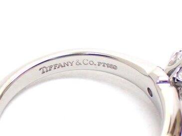 【★美品・新品磨き＆鑑定済み★】《送料込》　TIFFANY&Co. ティファニー　『ダイヤモンド リング』　9.5号/Pt950/プラチナ/D:0.451/D/VVS1/EX/エンゲージメントリングティファニーセッティング/クラシック　22433k0198 ＠【中古】