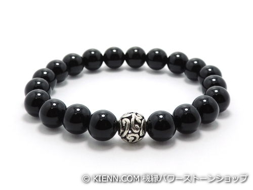 お会計後、通常2営業日以内にネコポス(ポスト投函サービス)で発送、1〜2日程度でのお届けとなります。【パワーストーン仕様】チベット合金 8mm，オニキス AAAAA最高品質 8mm【組み合わせ効果のバランス】魔除・厄除：100%【チベット合...