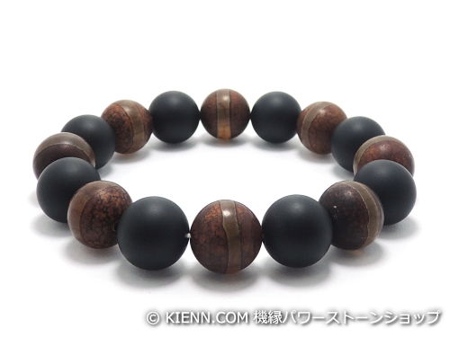 Rakuten - エスニックブレスレット・アジアンパワーストーン(メンズ) チベット天珠(紅朱砂一線)AAAA10ミリ オニキス(つや消し)AAAA(8月誕生日石)10ミリ 仕事運・金運 [サイズ選べる][日本製][送料無料] (11957)