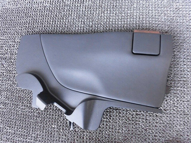 【中古】★激安!★GGH30W アルファード 前期 純正 内張 リクライニング アジャスタ インサイドカバー 右 71876-58330 ヴェルファイア等 / H11-461