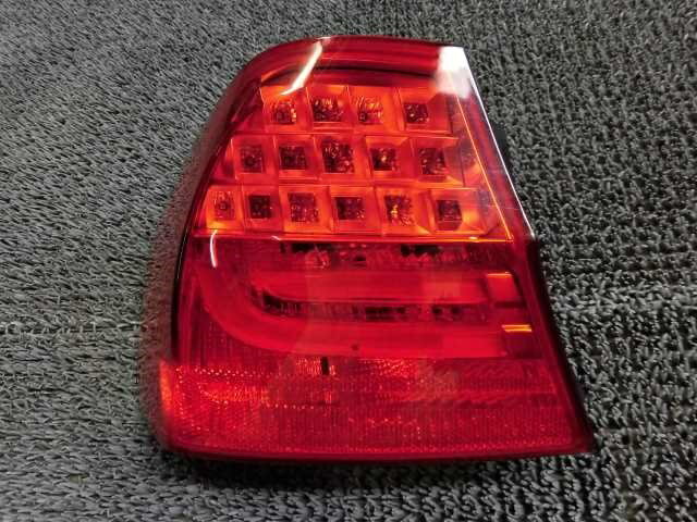 【中古】★激安!★BMW E90 3シリーズ 後期 純正 ノーマル テールランプ テールライト 左側 E3L62W / 2H7-1061