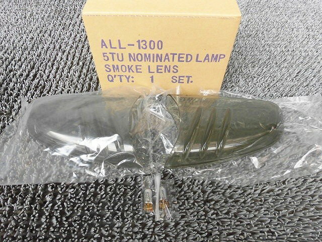 【アウトレット品】★新品!★2002年~ シボレー トレイルブレイザー 社外 ドアミラー サイドミラー ウインカー レンズ 左右 ALL-1300 / ZH8-650