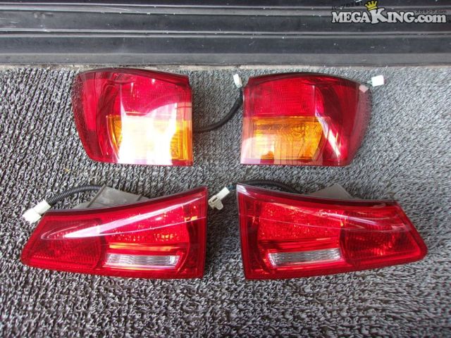 【中古】レクサス GSE20 IS250 前期 純正 ノーマル テールライト テールランプ ICHIKOH 53-40 53-42 / 4KS10-1611