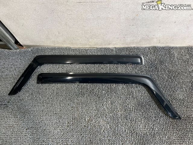【中古】ハマー H2 社外 フロント ドアバイザー サイドバイザー 左右セット / T5-240