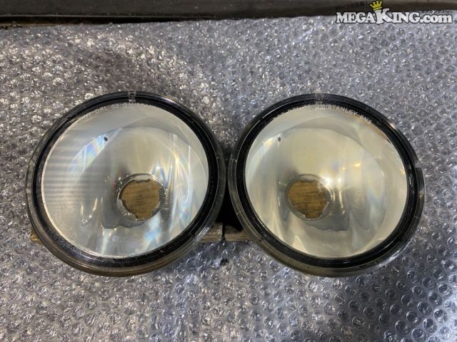 【中古】ハマー H2 純正 ノーマル フォグランプ フォグライト 左右 / T5-332