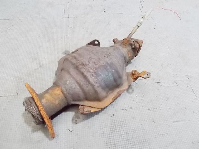 【中古】★激安!★車種・メーカー不明 純正 ノーマル 触媒 キャタライザー ハニカム崩れ無 分かる方 / 2P..