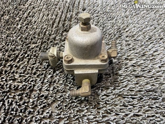 楽天市場】フューエルプレッシャーレギュレーターの通販
