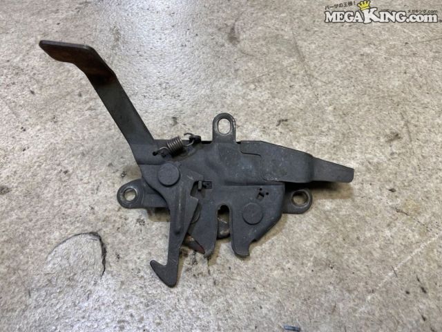 【中古】JZX100 マーク2 純正 ノーマル ボンネットロック ボンネットキャッチ フック リリーサー / 2T5-2001
