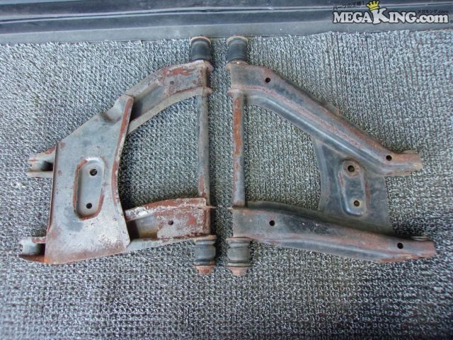 【中古】S30 フェアレディZ 純正 ノーマル リア リヤ ロアアーム 左右 / 2S7-452