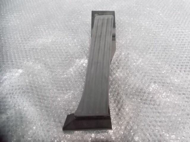 【中古】★激安!★BMW E85 Z4 純正 ノーマル アクセルペダル 3541 6762326-01 / 4P5-817