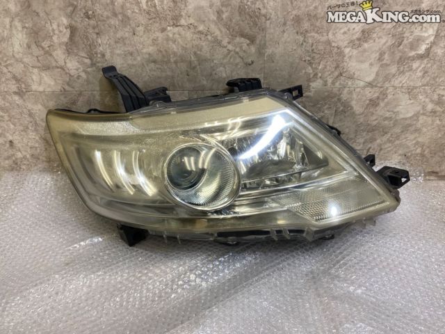 楽天市場】セレナ c25 ヘッドライト 中古の通販