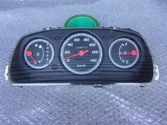 【中古】★激安!★S200V ハイゼット AT オートマ 純正 ノーマル スピードメーター 走行208,675km 83010-97548 / 4Q3-1661