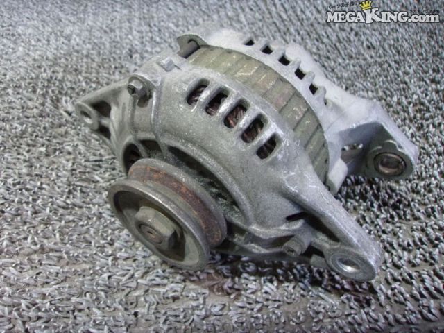 【中古】SA22 RX-7 RX7 サバンナ 純正 ノーマル オルタネーター ダイナモ 12A A5T30574 / T3-837