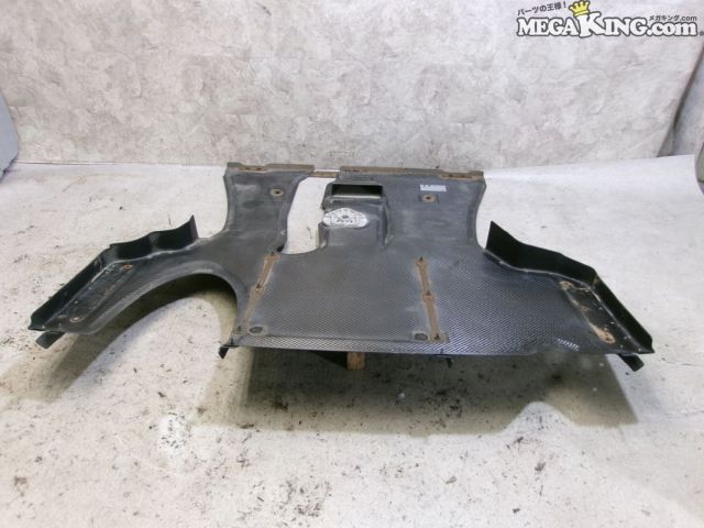 【中古】BNR34 スカイライン GT-R GTR 後期 純正 ノーマル カーボン リア ディフューザー RB26DETT 748A2 AA500 / 2T2-1397