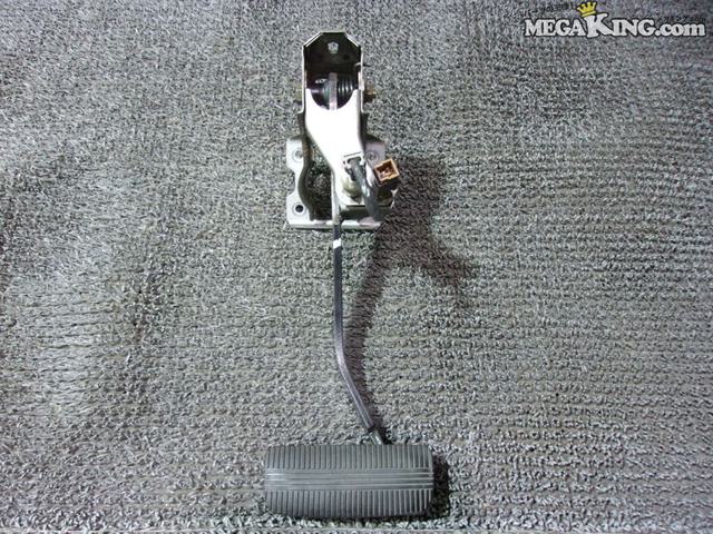 【中古】Z32 フェアレディZ 純正 ノーマル ブレーキペダル / 2S2-866