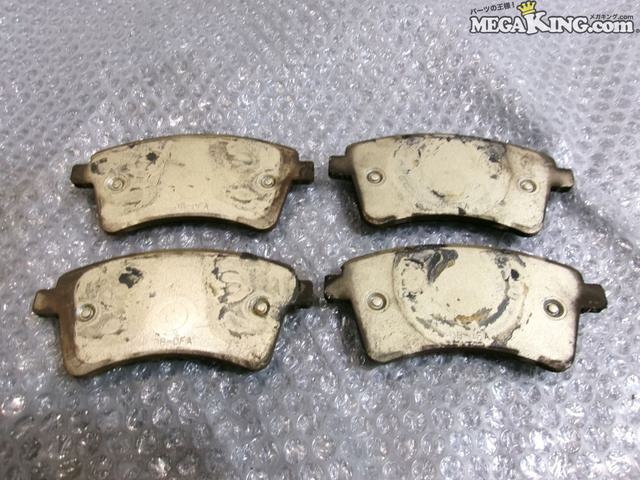 【中古】ルノー カングー 社外 フロント ブレーキパッド 左右 / S4-623