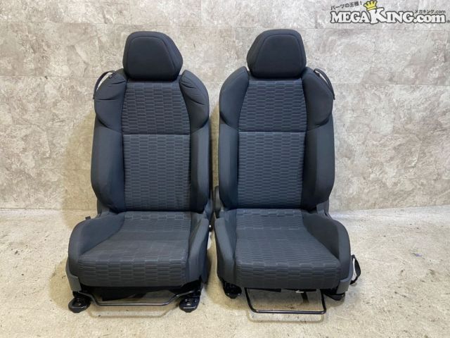 Rakuten - 【中古】ZN8 GR86 ハチロク 純正 シート 運転席 助手席 左右セット / 5T6-1017