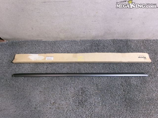 【中古】★未使用★Z32 フェアレディZ 2by2 純正 ノーマル フロント ドア 水切りモール モールディング アウトサイド 右 80820-30P01 / 2T2-1471