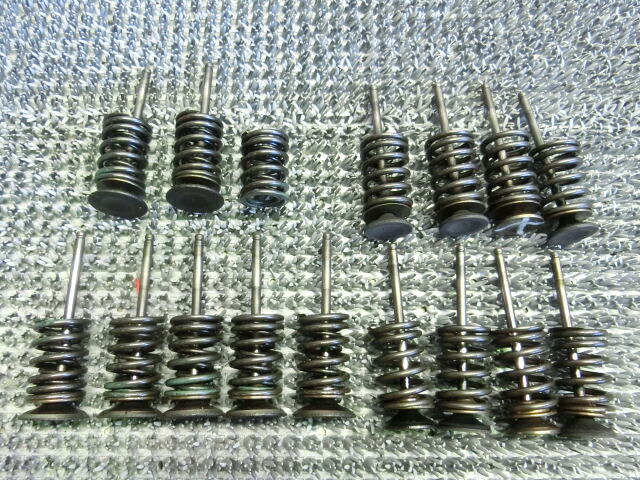 【中古】 RF1 RF2 ステップワゴン 純正 ノーマル バルブ バルブスプリング / 2F8-2325