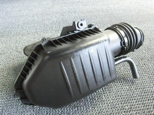 【中古】 ダッジ ダッチ チャレンジャー R/T 09y- 純正 エアクリ エアクリーナー BOX ボックス / F9-1937