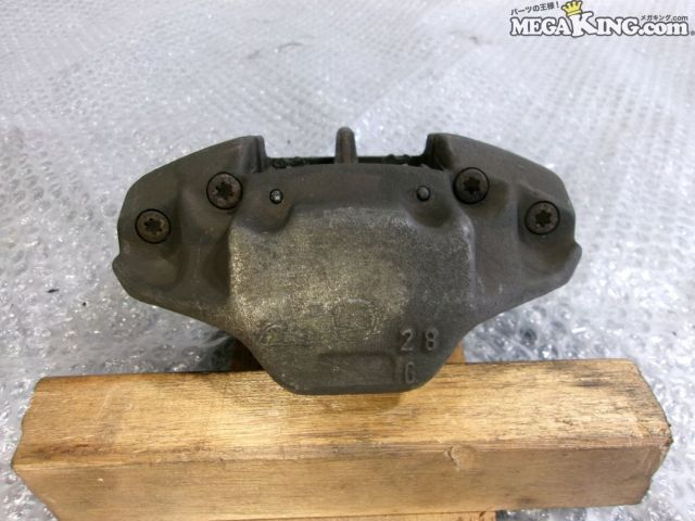 【中古】左右不明 PORSCHE ポルシェ 純正 ノーマル リア ブレーキ キャリパー 2POT 2ポット 右 ? 左 ? 911 930 にて使用 分かる方 ...