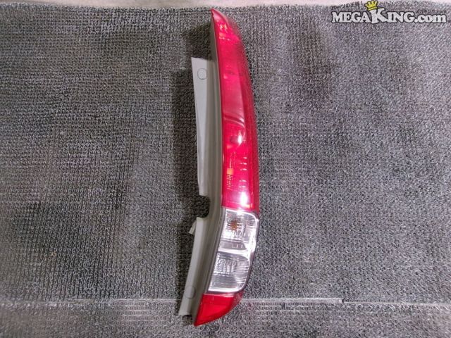 【中古】RN8 ストリーム RSZ 純正 ノーマル テールランプ テールレンズ 右 運転席側 ICHIKOH D038 / 2T2-443