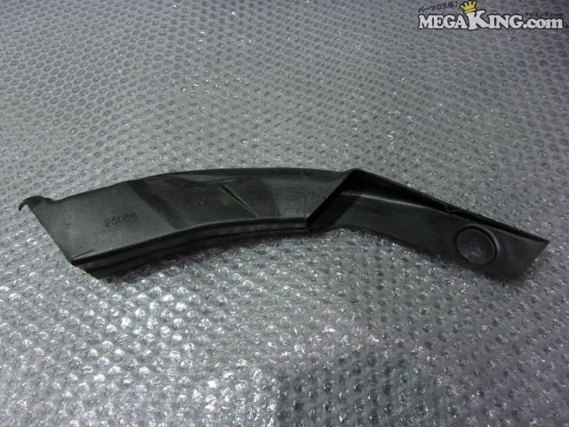 【中古】BNR32 スカイライン GT-R GTR 純正 ノーマル スピードメーターワイヤー保護パネル RB26DETT 25056 01U00 / 4T2-679