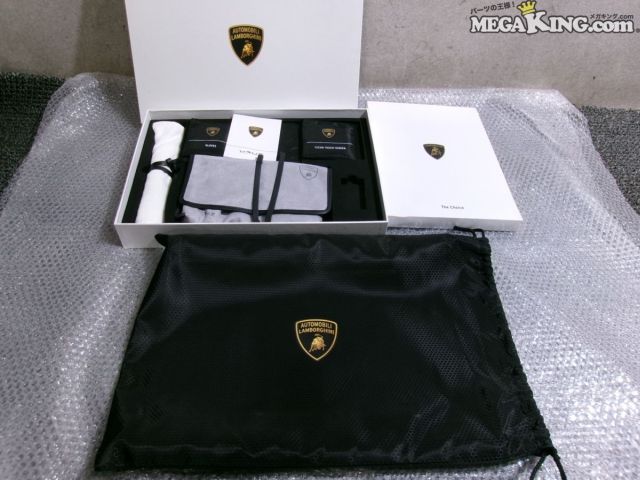 【中古】Lamborghini ランボルギーニ URUS ウルス 純正 ノーマル メンテナンスキット ウェルカムキット / T2-893