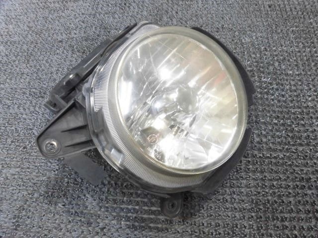 L900S ムーヴ ムーブ RS 純正 HID キセノン ヘッドライト KOITO 100-51705 右側 / ZG6-684