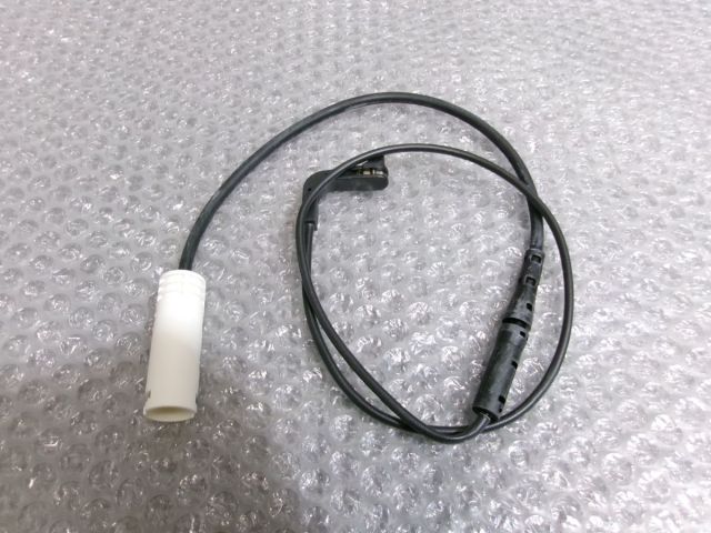 【中古】★激安!★BMW E61 5シリーズ 純正 ノーマル リア リヤ ブレーキパッドセンサー E60 E63 E64 等 / Q6-092