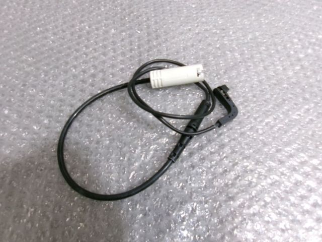 【中古】★激安!★BMW E61 5シリーズ 純正 ノーマル リア リヤ ブレーキパッドセンサー E60 E63 E64 等 / Q6-094