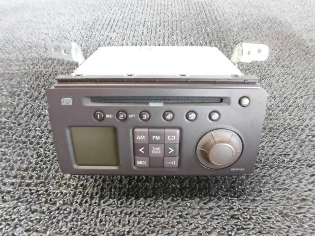 【中古】 M600S ブーン 純正 CD オーディオ デッキ プレーヤー 86180-B1200 123000-32202101 / ZG8-1010