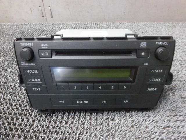 【中古】ZVW30 プリウス 純正 ノーマル CDデッキ プレーヤー オーディオ 86120-47360 / ZG9-239