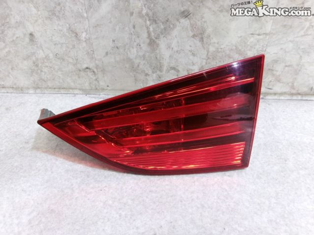 【中古】BMW E84 X1 純正 ノーマル テールランプ ライト レンズ フィニッシャー 右 63212990114-07 / 4S11-010