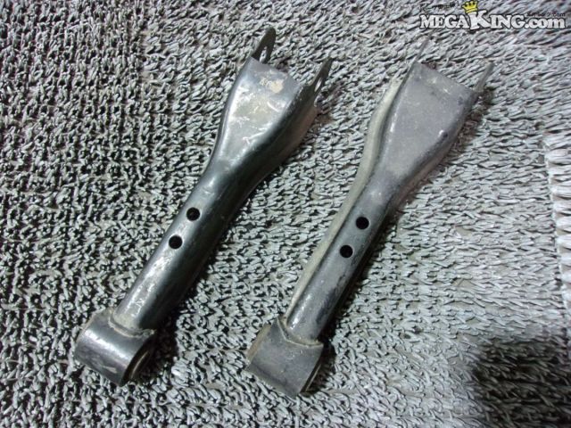 Rakuten - 【中古】S13 シルビア 純正 ノーマル リア リヤ トラクションロッド 左右 / 2S4-980