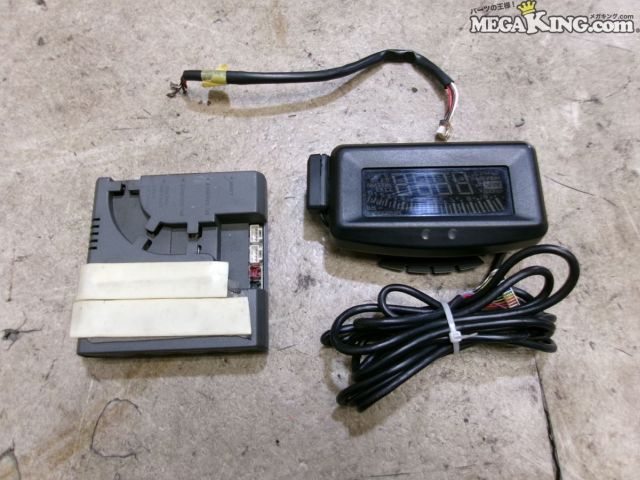 【中古】Defi デフィ VSD CONCEPT マルチメーター ディスプレイモニター / S8-1446