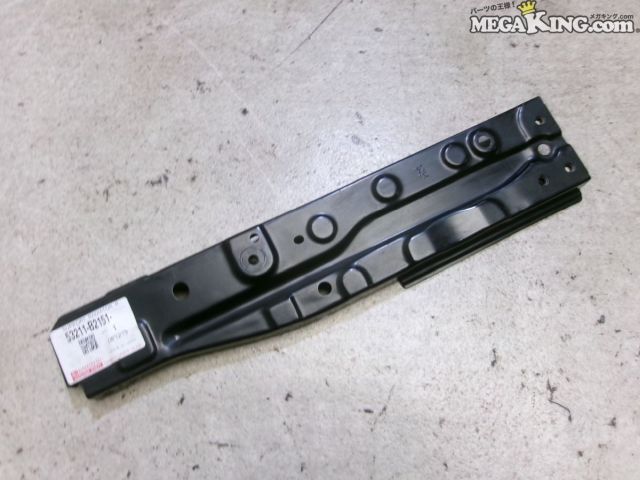 【中古】★未使用★LA100S ムーヴ ムーブ 純正 ノーマル ラジエーターサポート ラジエーターコアサポート 右 53211-B2151 / 4T2-493