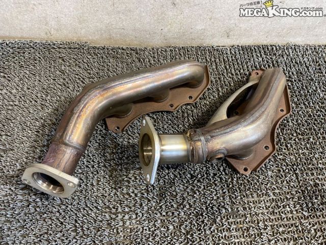 【中古】レクサス GSE21 IS350C Fスポーツ 純正 改 エキマニ エキゾーストマニホー...