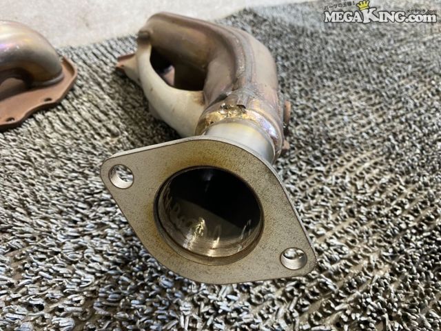 【中古】レクサス GSE21 IS350C Fスポーツ 純正 改 エキマニ エキゾーストマニホー...