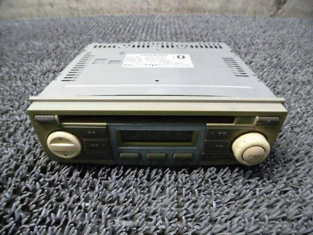 【中古】ニッサン 純正 ノーマル CDデッキ CDプレーヤー オーディオ 28185-AX000 / ZG10-1329