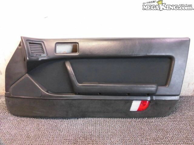 【中古】★激安!★ FC3S RX-7 RX7 マツダ純正 ドア 内張り パネル カバー F133 68 421 右側 / ZG7-1518